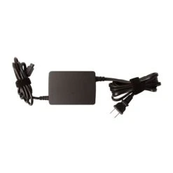 NXT Technologies™ 90W Slim Universal Laptop Charger (NX54324)